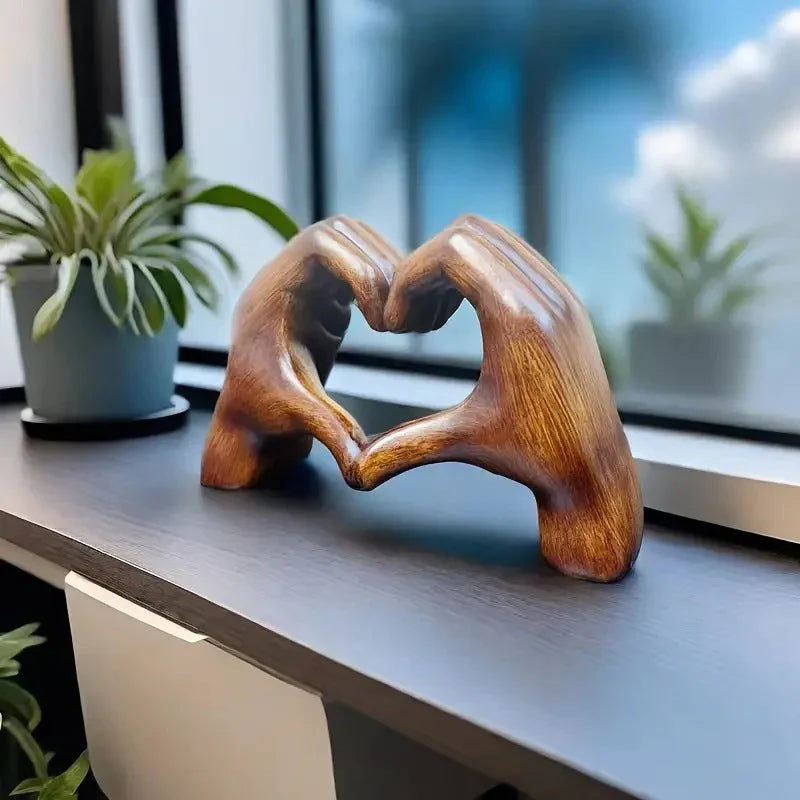 Sculpture en Forme de Cœur Pleine D' Amour