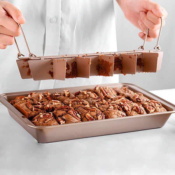 Moule à Pâtisserie avec Séparations Intégrées
