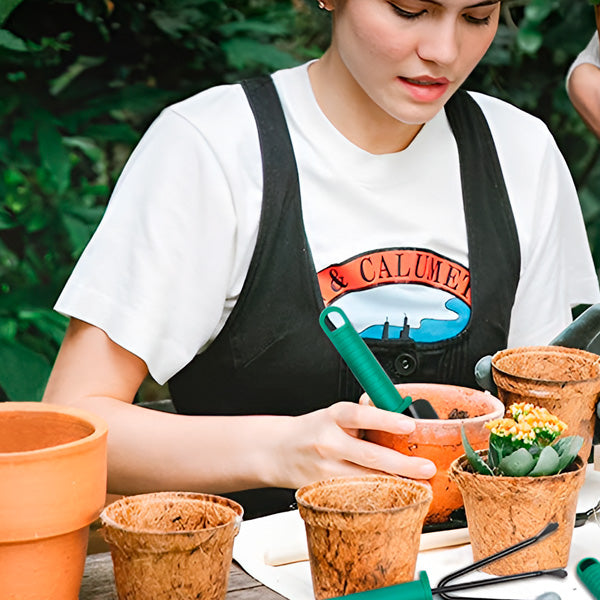 Un Kit de Jardinage au Design Compact
