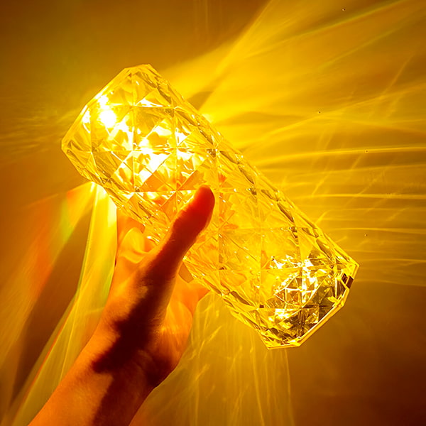 Elégante Lampe en Cristal avec 3 Couleurs