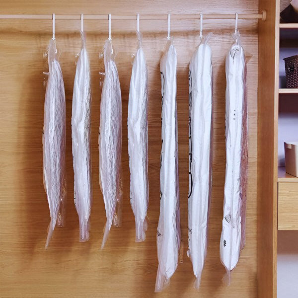 Sacs de Rangement sous Vide à Suspendre (4 Pcs)