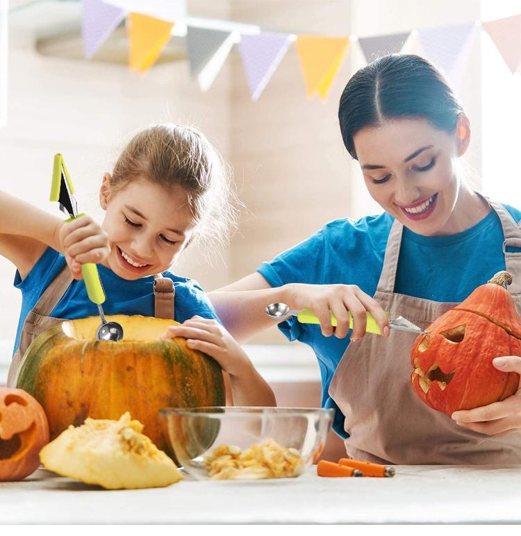 Un Outil de Cuisine 5 en 1 pour une Utilisation Polyvalente