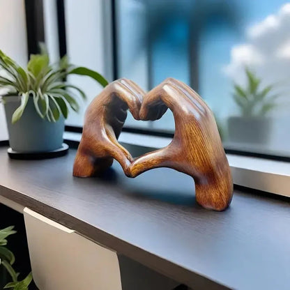 Sculpture en Forme de Cœur Pleine D' Amour