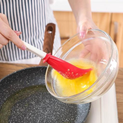 Un Godet de Tamisage Innovant pour une Utilisation Polyvalente