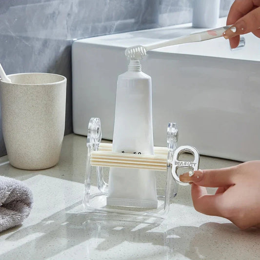 Un Rouleau de Dentifrice Pratique pour une Utilisation Complète